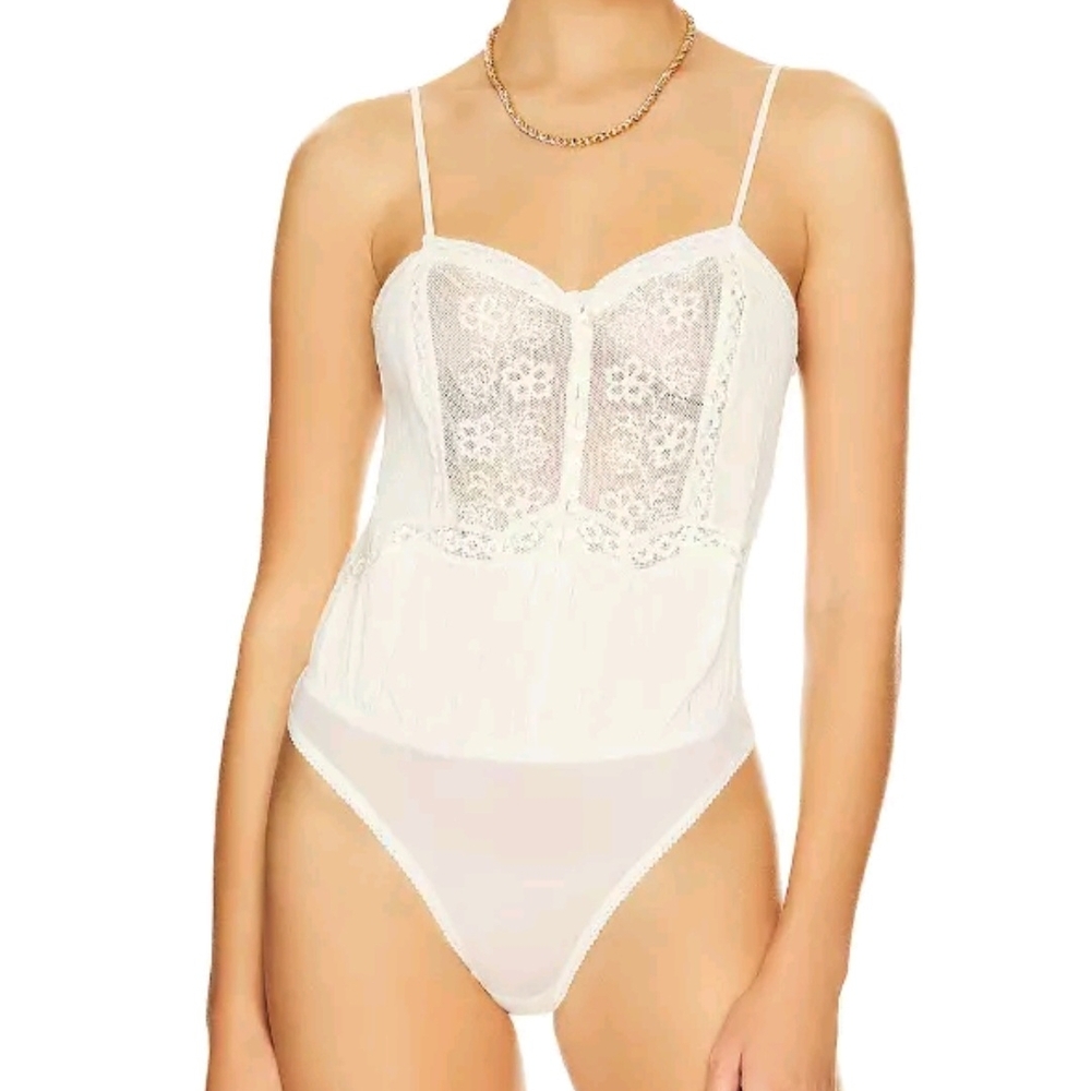 Elegant White Lace Bodysuit